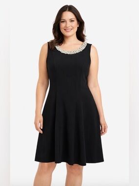 Karl Lagerfeld Paris NWT Fit & Flare Sleeveless Pearl Neck Dress Career Size 12